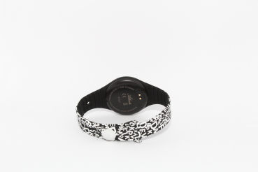 Preview: Atlanta by Paragon FitBand 9722/7 9722/17 Smartwatch Gesundheitsuhr schwarz-weiß oder pink-schwarz mit 2. Armband schwarz für Kinder oder Senioren