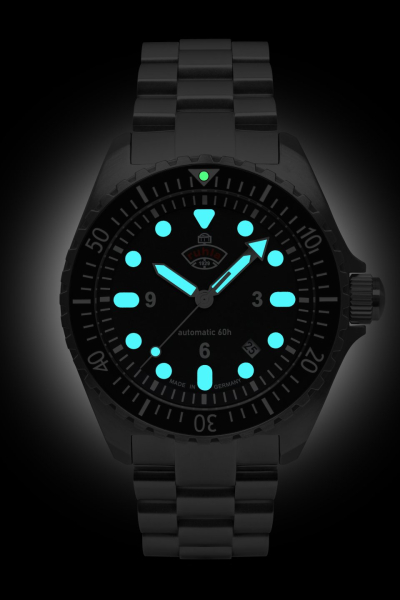 Ruhla 4960M-2 Herrenuhr Automatik mit 60h Gangreserve und Metallarmband