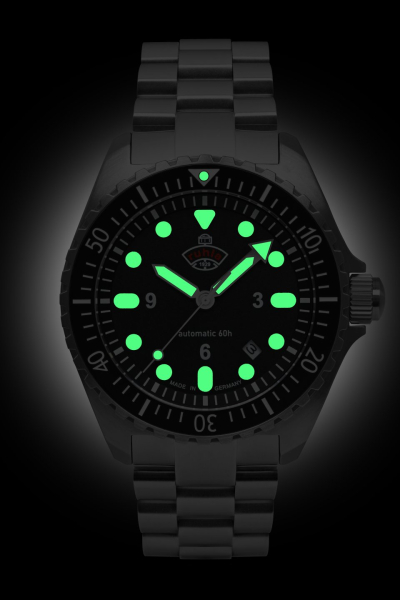 Ruhla 4960M-5 Herrenuhr Automatik mit 60h Gangreserve und Metallarmband
